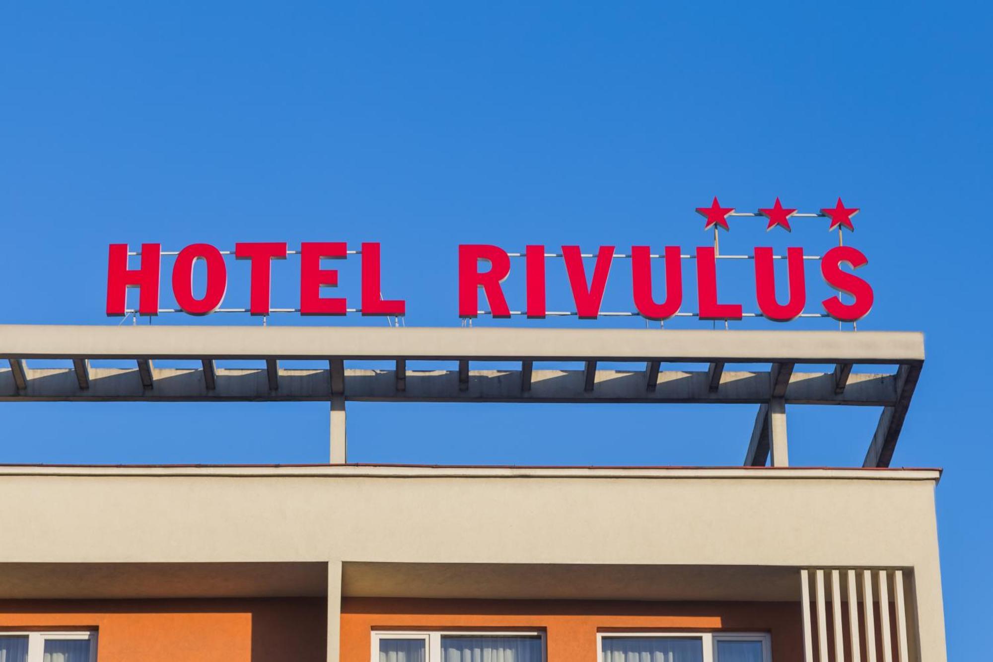 Hotel Rivulus Baia Mare Exteriör bild