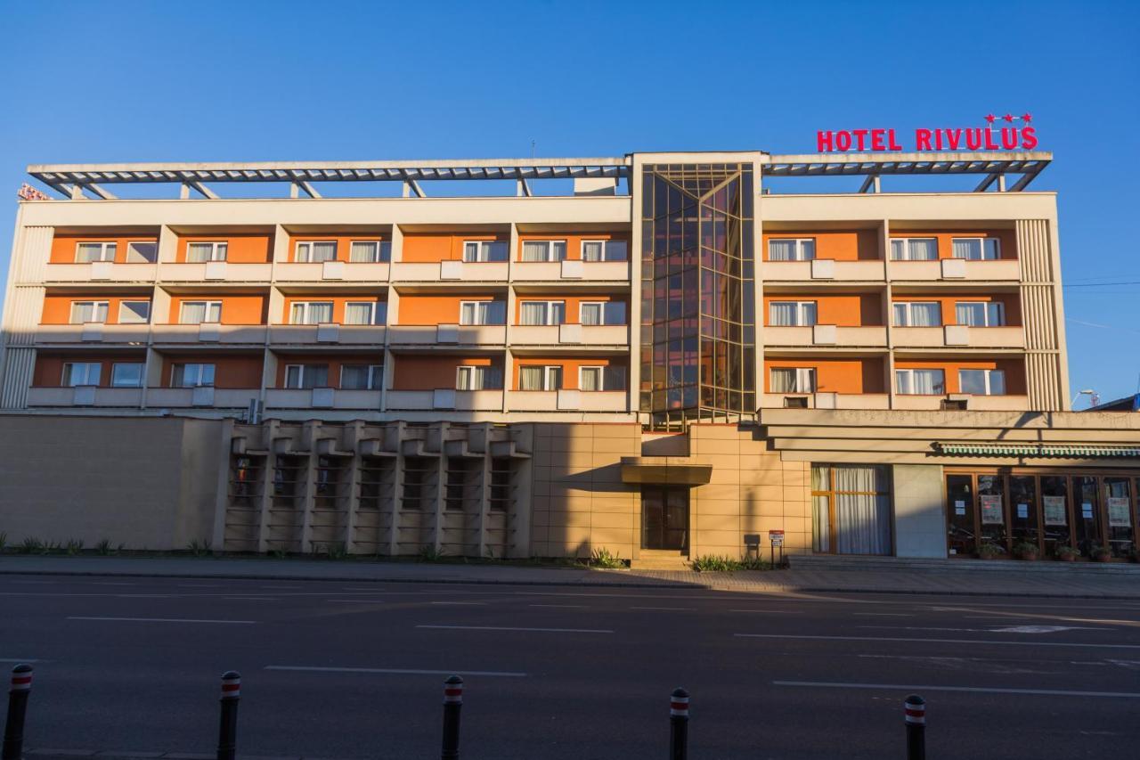 Hotel Rivulus Baia Mare Exteriör bild
